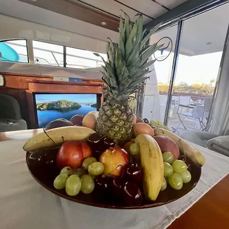 Yacht Raffaelli 54 Fly Bridge * Portisco